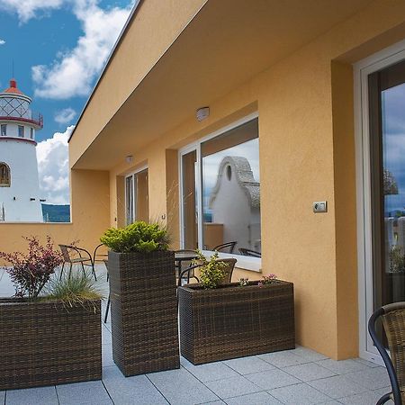 Plaza Beach Holiday House Prešov Eksteriør billede
