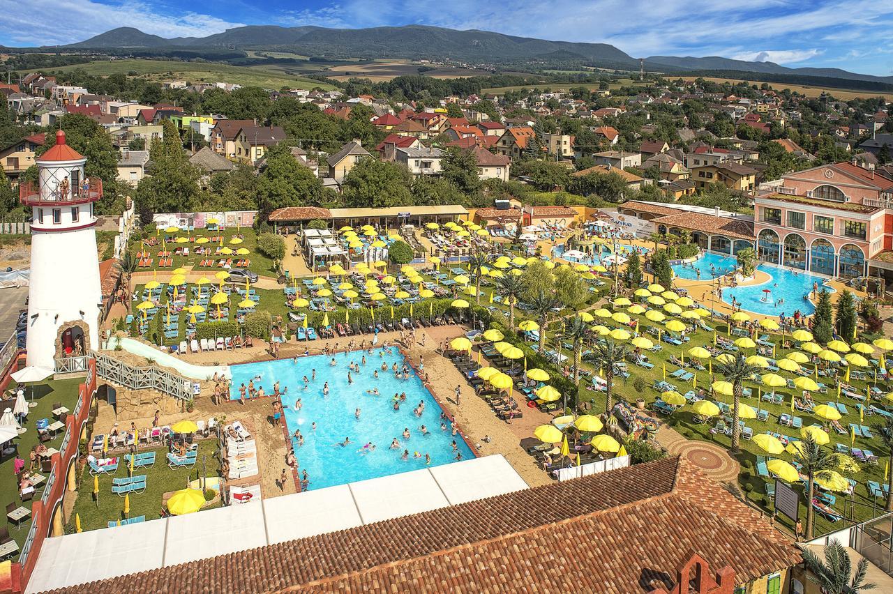 Plaza Beach Holiday House Prešov Eksteriør billede